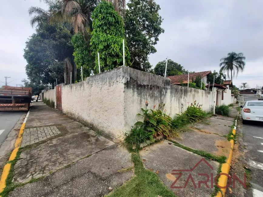 Foto 8 de Casa com 3 quartos à venda, 900m2 em Tremembe - SP