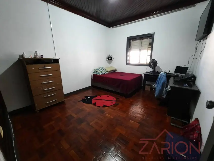 Foto 3 de Casa com 4 quartos à venda, 313m2 em Jardim Santa Clara, Taubate - SP