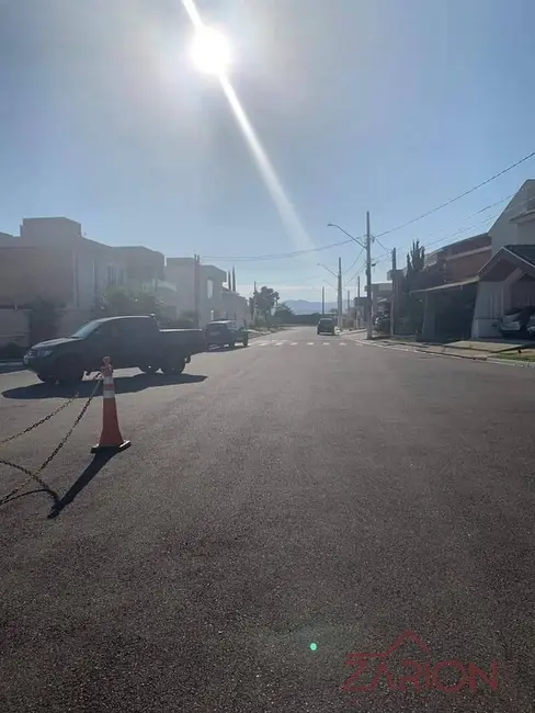 Foto 6 de Terreno / Lote à venda, 250m2 em Piracangaguá, Taubate - SP