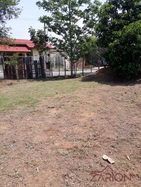 Foto 3 de Terreno / Lote à venda, 1474m2 em Tremembe - SP