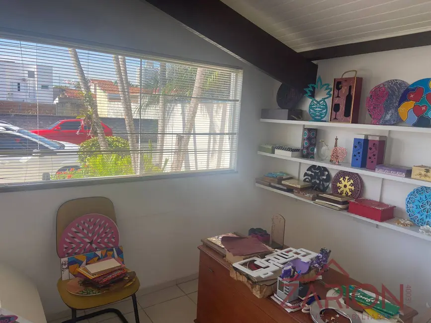 Foto 7 de Casa com 2 quartos à venda, 230m2 em Vila das Jabuticabeiras, Taubate - SP