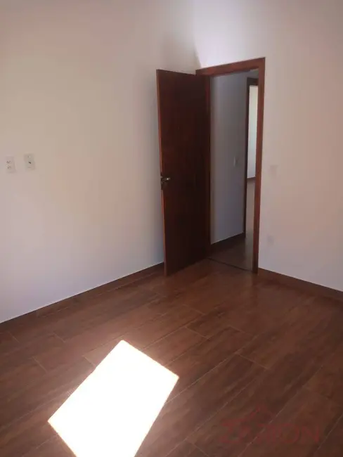 Foto 8 de Casa com 2 quartos à venda, 98m2 em Jardim Morumby, Taubate - SP