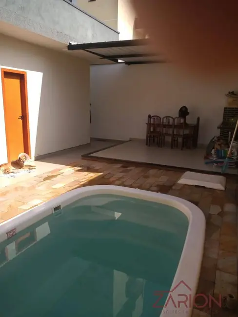 Foto 5 de Casa com 3 quartos à venda, 165m2 em Jardim Morumby, Taubate - SP