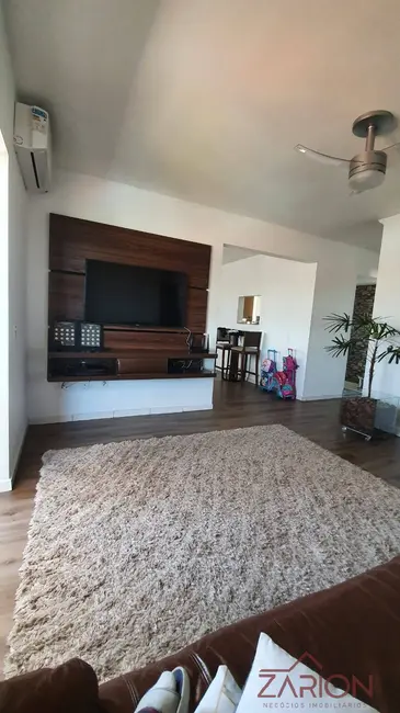 Apartamento com 2 quartos à venda, 2600m2 em Sao Jose Dos Campos - SP - imagem 3 Foto 3 de Apartamento com 2 quartos à venda, 2600m2 em Sao Jose Dos Campos - SP