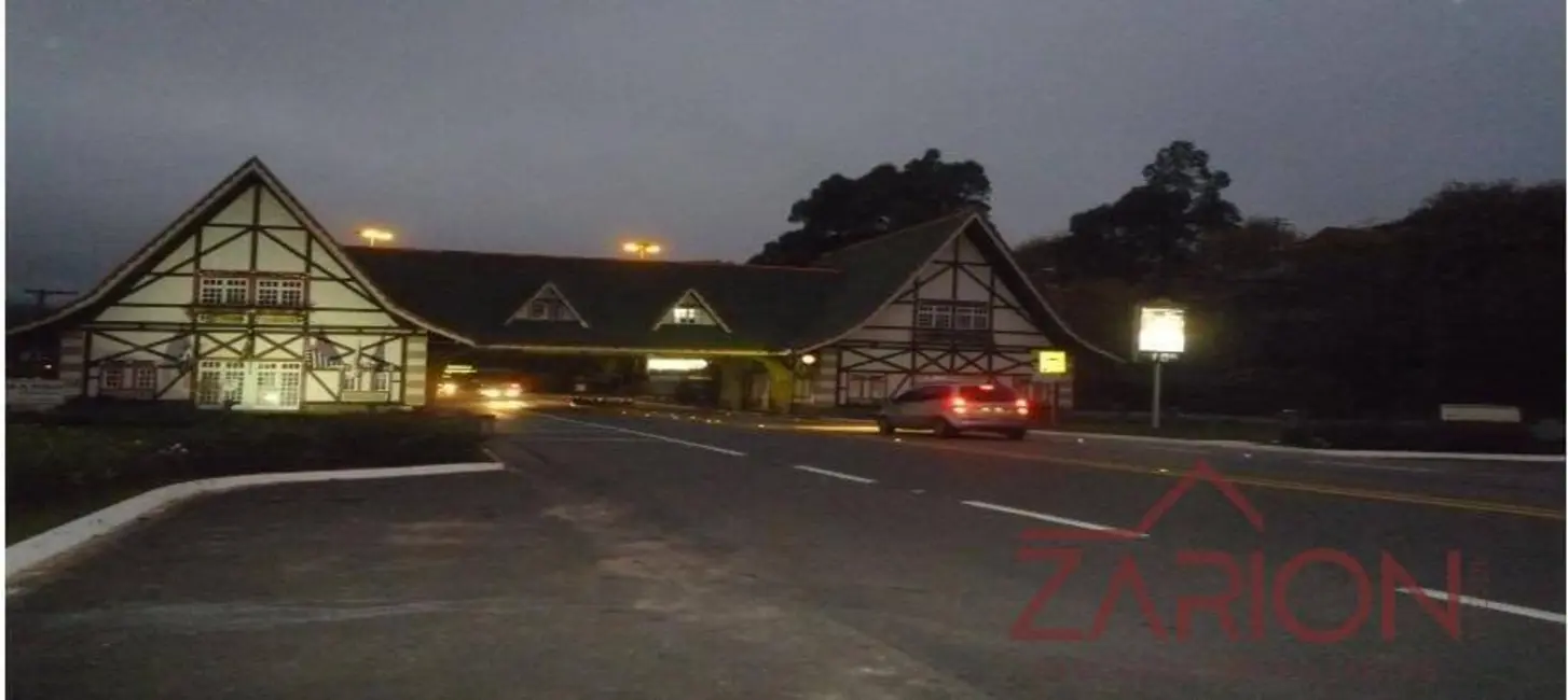 Foto 1 de Sala Comercial à venda, 274m2 em Campos Do Jordao - SP