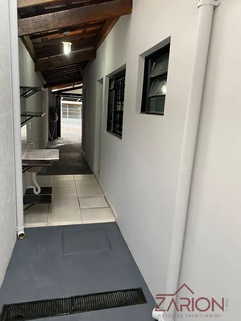 Foto 2 de Casa com 2 quartos à venda, 125m2 em Esplanada Independência, Taubate - SP