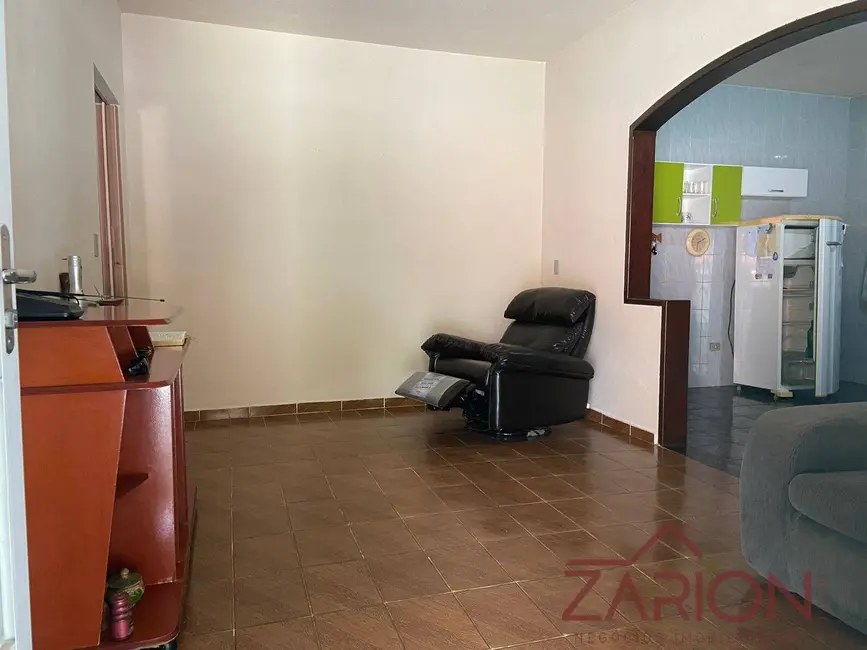 Foto 7 de Casa com 1 quarto à venda, 70m2 em Jardim Sandra Maria, Taubate - SP