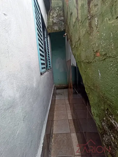 Foto 4 de Casa com 2 quartos à venda, 125m2 em Jardim América, Taubate - SP