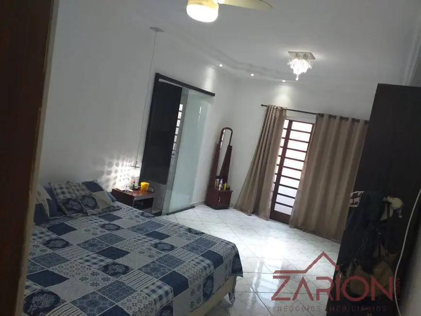 Foto 3 de Casa com 4 quartos à venda, 125m2 em do Barranco, Taubate - SP