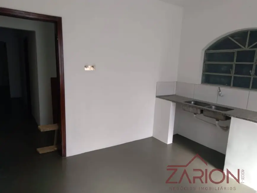 Sala Comercial para alugar, 120m2 em Jardim Baronesa, Taubate - SP - imagem 6 Foto 6 de Sala Comercial para alugar, 120m2 em Jardim Baronesa, Taubate - SP