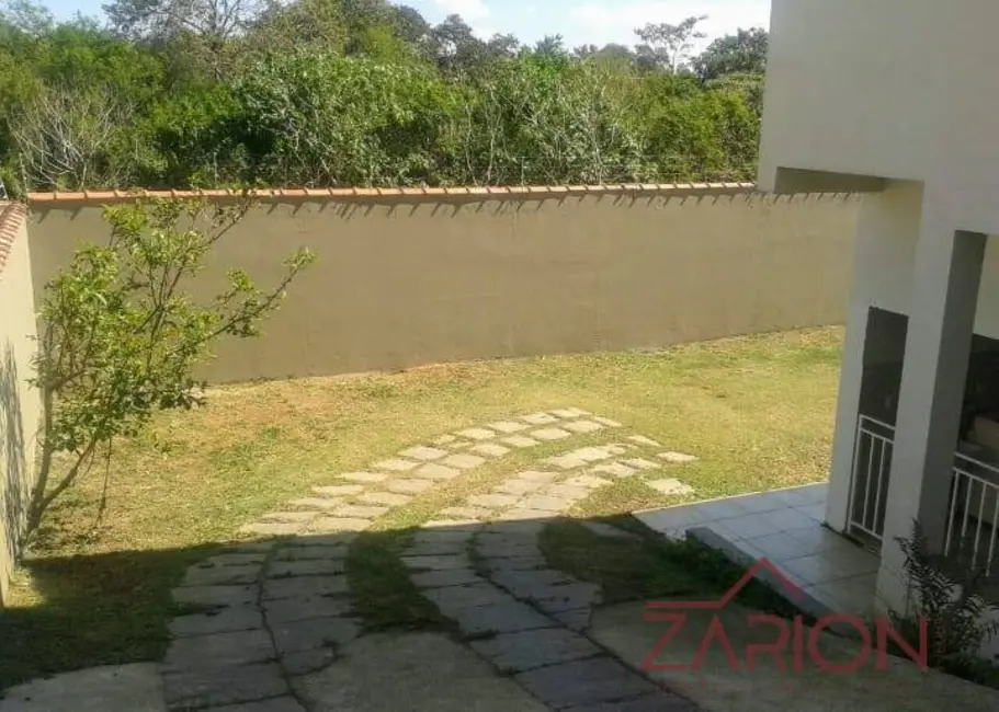 Foto 3 de Casa com 4 quartos à venda, 350m2 em Tremembe - SP