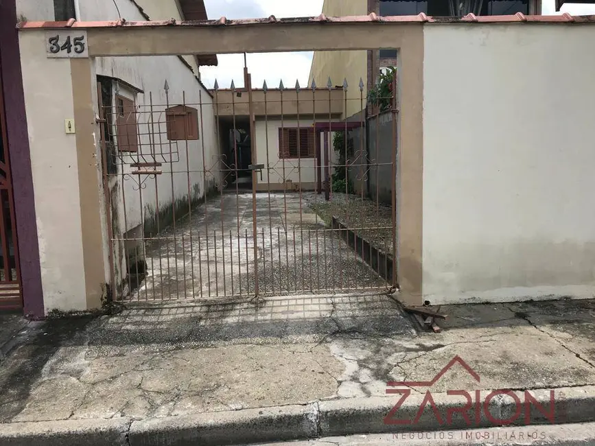 Foto 1 de Casa com 2 quartos à venda, 170m2 em Jardim Gurilândia, Taubate - SP