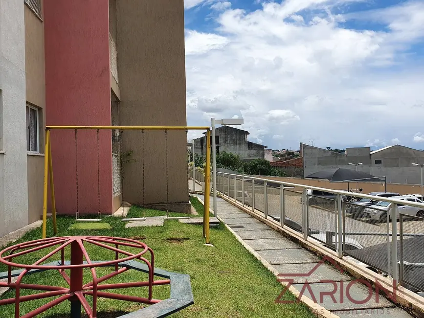 Foto 4 de Apartamento com 2 quartos à venda, 55m2 em Granjas Panorama, Taubate - SP