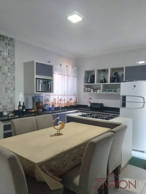 Foto 5 de Casa com 2 quartos à venda, 125m2 em Jardim Continental II, Taubate - SP