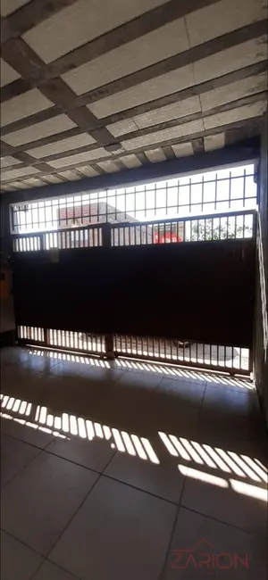 Foto 3 de Casa com 4 quartos à venda, 130m2 em Tremembe - SP