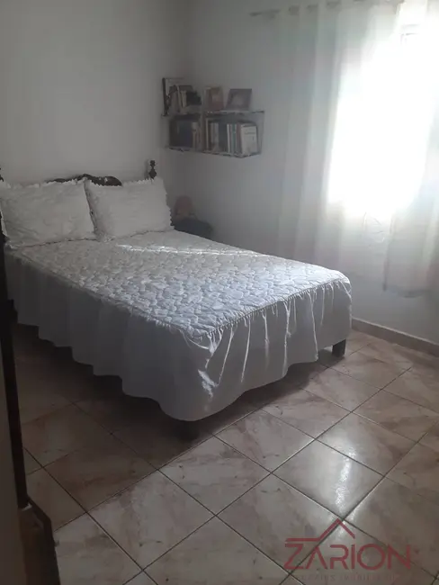 Foto 6 de Apartamento com 4 quartos à venda, 125m2 em Conjunto Residencial Araretama, Pindamonhangaba - SP