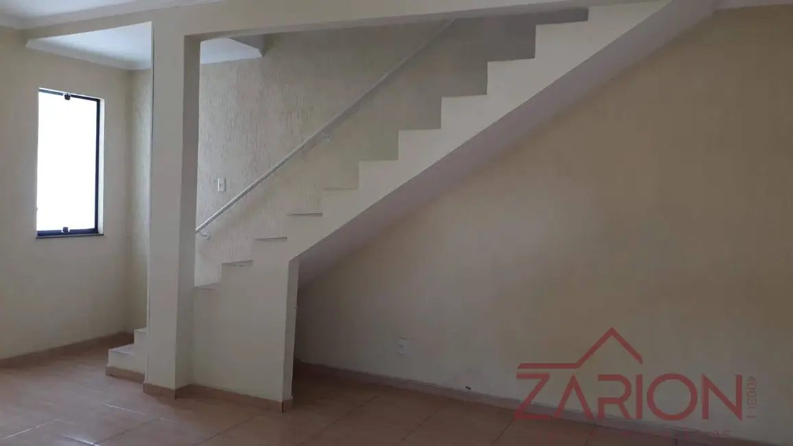 Foto 8 de Casa com 3 quartos à venda, 200m2 em Vila Nogueira, Taubate - SP