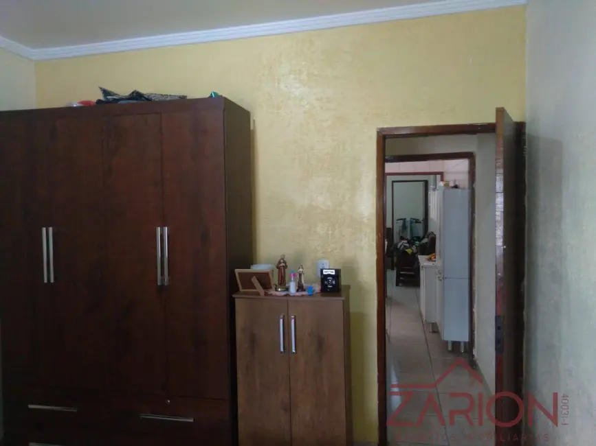 Foto 4 de Casa com 2 quartos à venda, 150m2 em Tremembe - SP