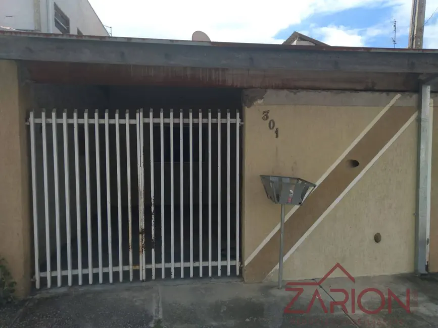 Foto 8 de Casa com 2 quartos à venda, 150m2 em Tremembe - SP