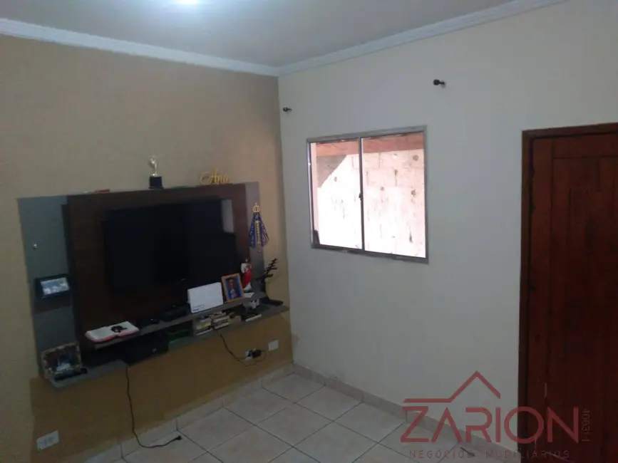 Foto 5 de Casa com 2 quartos à venda, 150m2 em Tremembe - SP