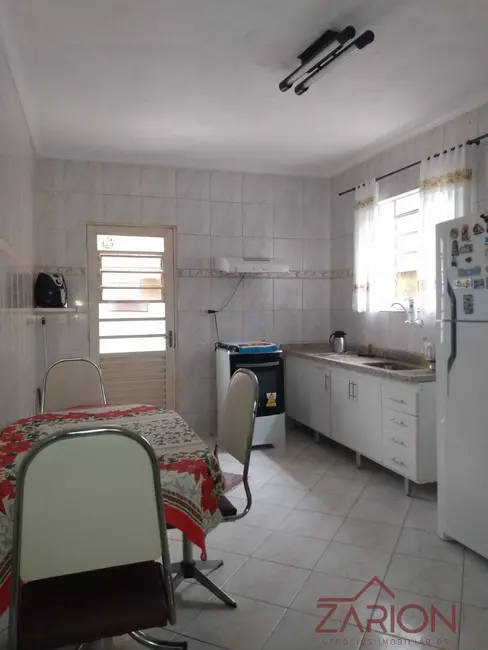 Foto 4 de Casa com 3 quartos à venda, 103m2 em Taubate - SP