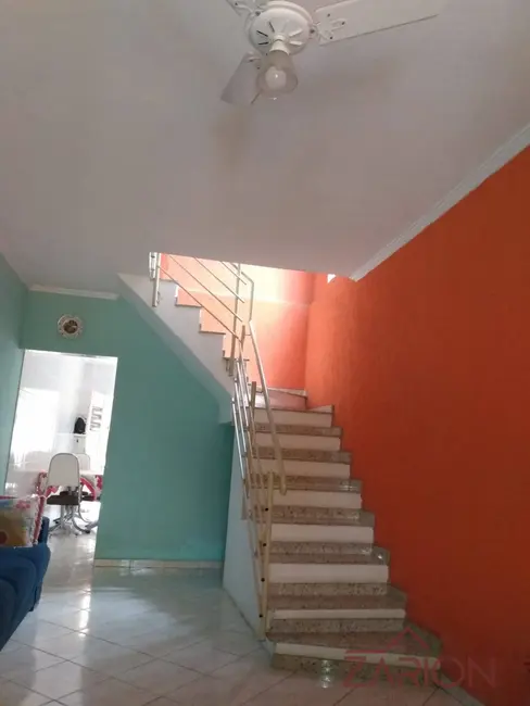 Foto 2 de Casa com 3 quartos à venda, 103m2 em Taubate - SP