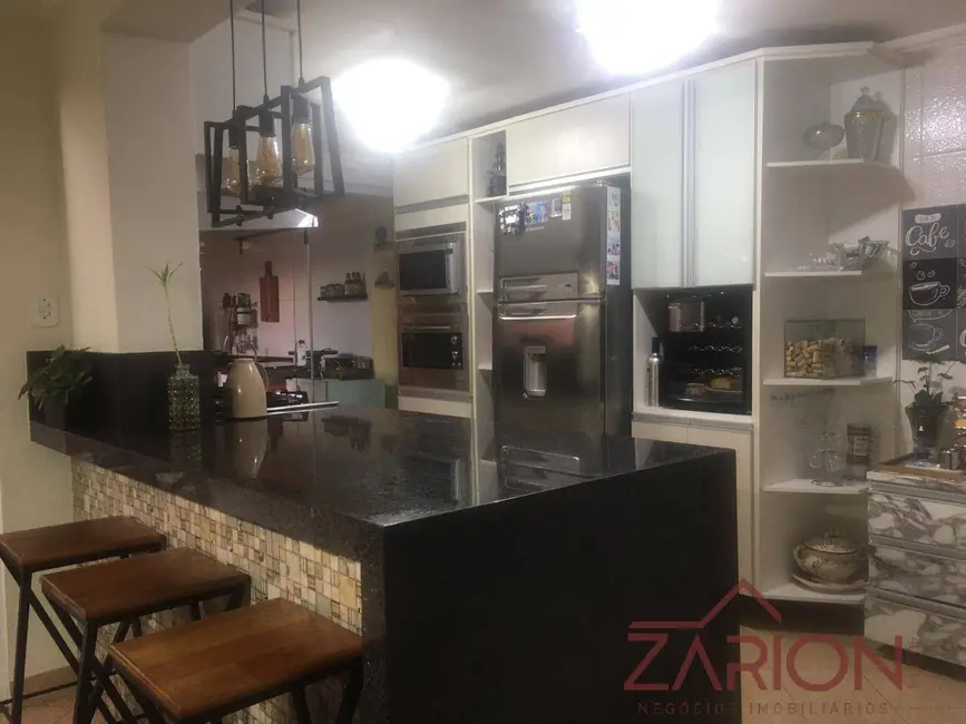 Foto 5 de Casa com 4 quartos à venda, 180m2 em Loteamento Fernando Camargo Nogueira, Taubate - SP