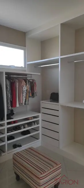 Foto 7 de Casa com 3 quartos à venda, 330m2 em Campos Elíseos, Taubate - SP