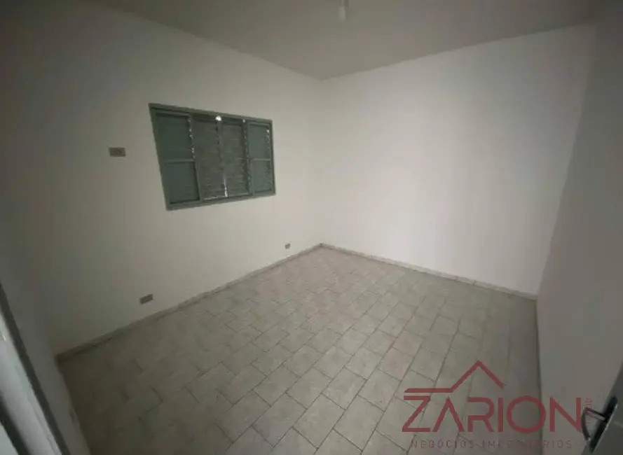 Foto 4 de Casa com 2 quartos à venda, 70m2 em Jardim Independência, Taubate - SP