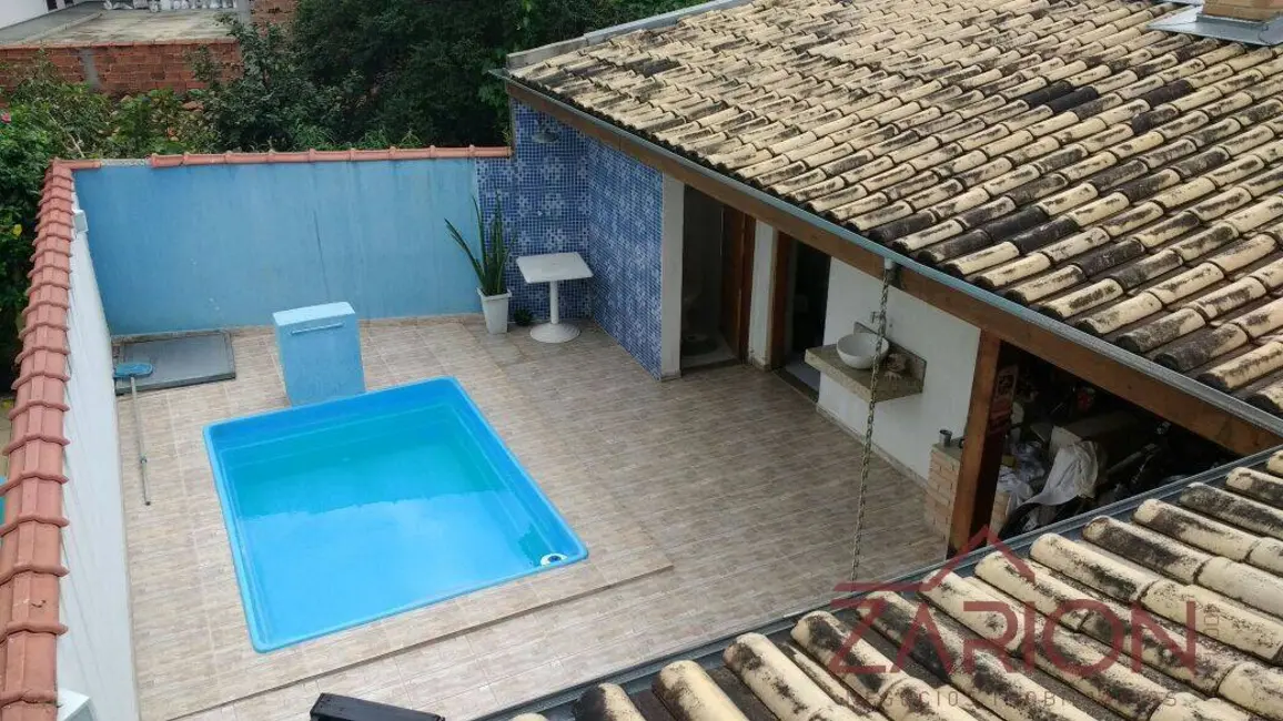 Foto 1 de Casa com 3 quartos à venda, 160m2 em Santana, Pindamonhangaba - SP