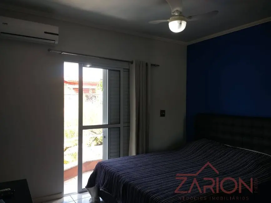 Foto 3 de Casa com 3 quartos à venda, 160m2 em Santana, Pindamonhangaba - SP