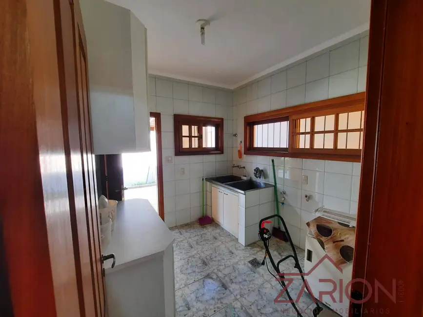 Foto 3 de Casa com 4 quartos à venda, 765m2 em Jardim das Nações, Taubate - SP