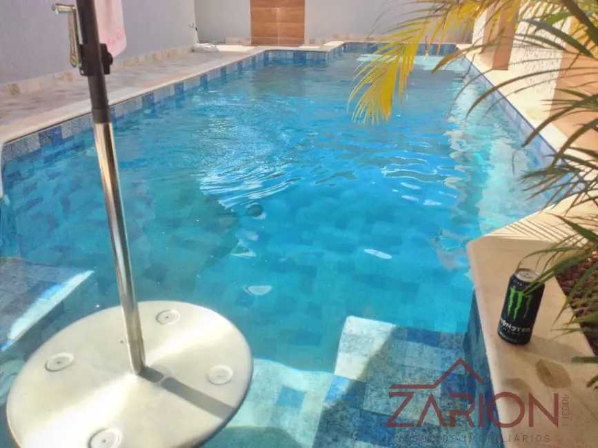 Foto 1 de Casa com 3 quartos à venda, 220m2 em Taubate - SP