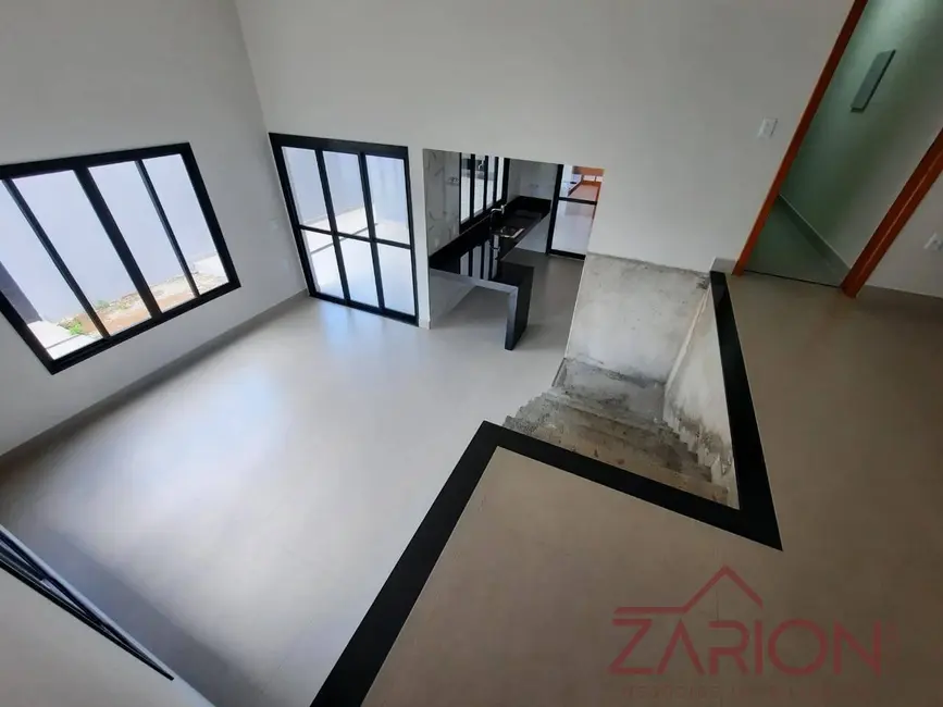 Foto 4 de Casa com 3 quartos à venda, 360m2 em Taubate - SP