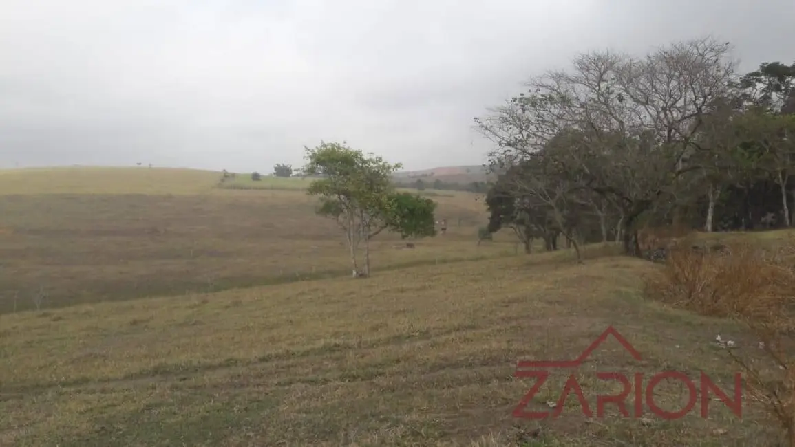 Foto 4 de Chácara à venda, 500000m2 em Campos Do Jordao - SP