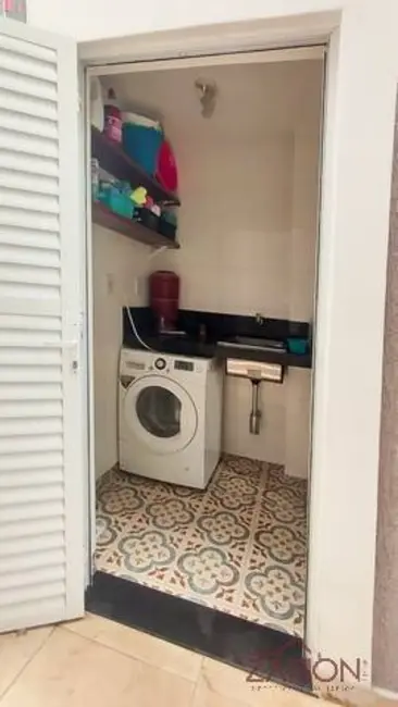 Foto 4 de Casa de Condomínio com 3 quartos à venda, 136m2 em Tremembe - SP