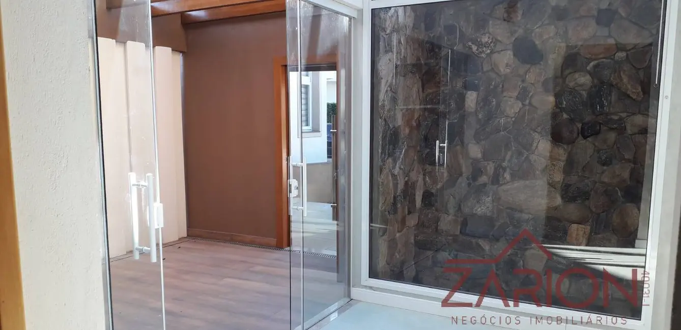 Foto 6 de Casa de Condomínio com 3 quartos à venda, 285m2 em Tremembe - SP