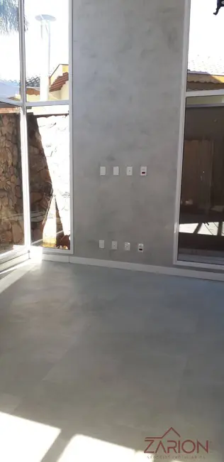 Foto 8 de Casa de Condomínio com 3 quartos à venda, 285m2 em Tremembe - SP