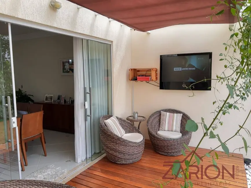 Foto 9 de Casa com 3 quartos à venda, 238m2 em Tremembe - SP