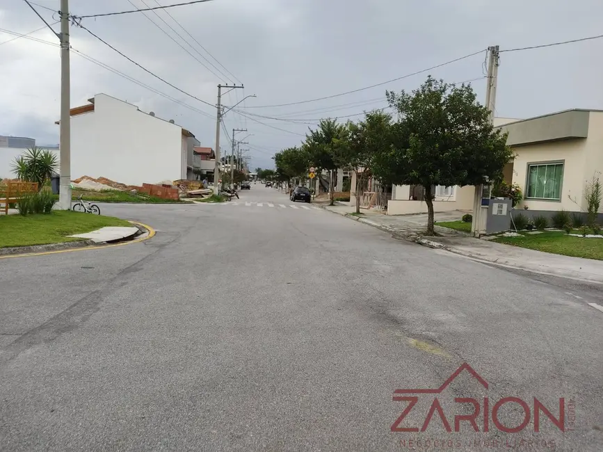 Foto 2 de Casa com 3 quartos à venda, 180m2 em Taubate - SP