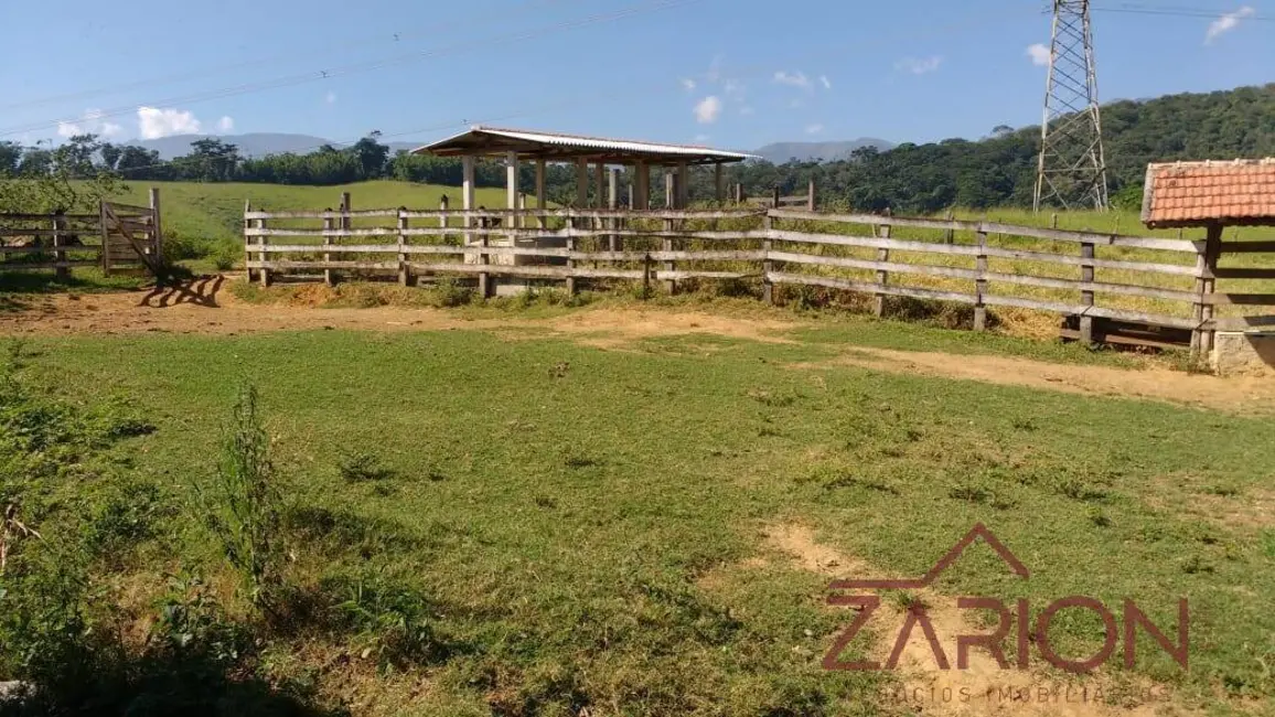 Foto 3 de Fazenda / Haras à venda, 2640m2 em Areias - SP