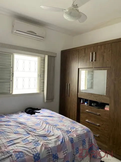 Foto 9 de Casa com 3 quartos à venda, 250m2 em Jardim Jaraguá, Taubate - SP