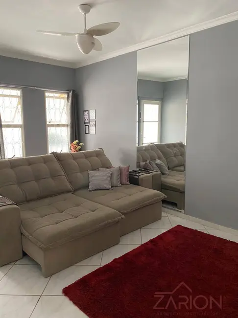 Foto 4 de Casa com 3 quartos à venda, 250m2 em Jardim Jaraguá, Taubate - SP