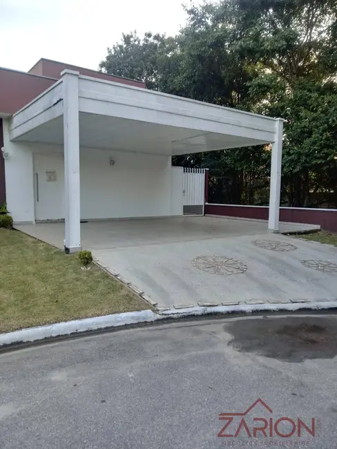 Foto 1 de Casa de Condomínio com 3 quartos à venda, 327m2 em Tremembe - SP