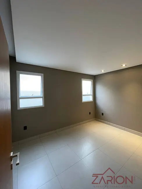 Foto 2 de Casa de Condomínio com 3 quartos à venda, 135m2 em Tremembe - SP