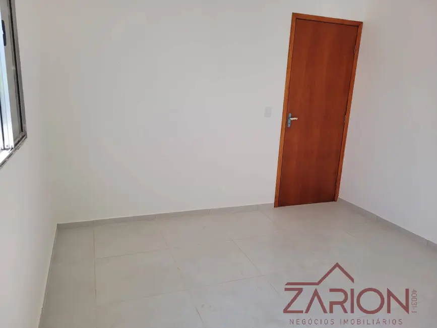 Foto 2 de Casa com 2 quartos à venda, 63m2 em Jardim Continental II, Taubate - SP