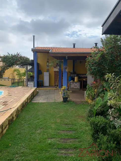 Foto 8 de Casa com 3 quartos à venda, 450m2 em Vila São José, Taubate - SP