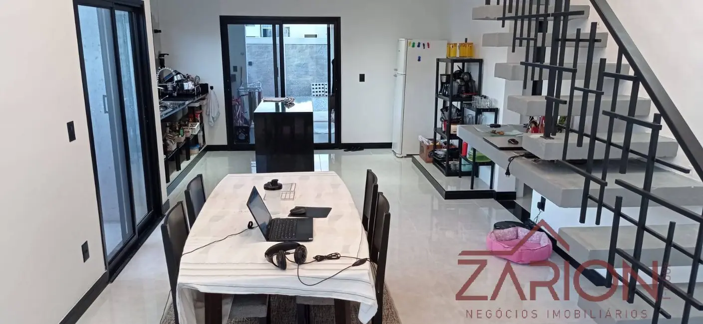 Foto 9 de Casa com 2 quartos à venda, 155m2 em Tremembe - SP