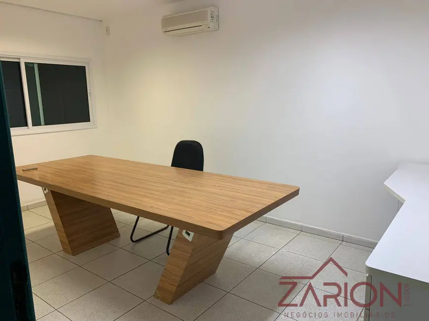 Foto 7 de Armazém / Galpão à venda e para alugar, 2500m2 em Granjas Santa Terezinha, Taubate - SP