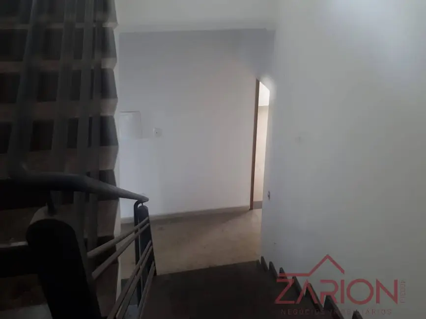 Foto 3 de Casa com 4 quartos à venda, 240m2 em Residencial Portal da Mantiqueira, Taubate - SP